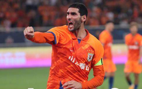 球探体育即时比分比分-【中超】费莱尼2球李源一克雷桑远射 泰山4比0沧州