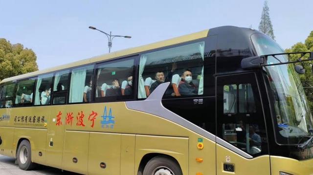 足彩比分直播-女排转场漳州继续封训,本阶段重点抓技战术配合